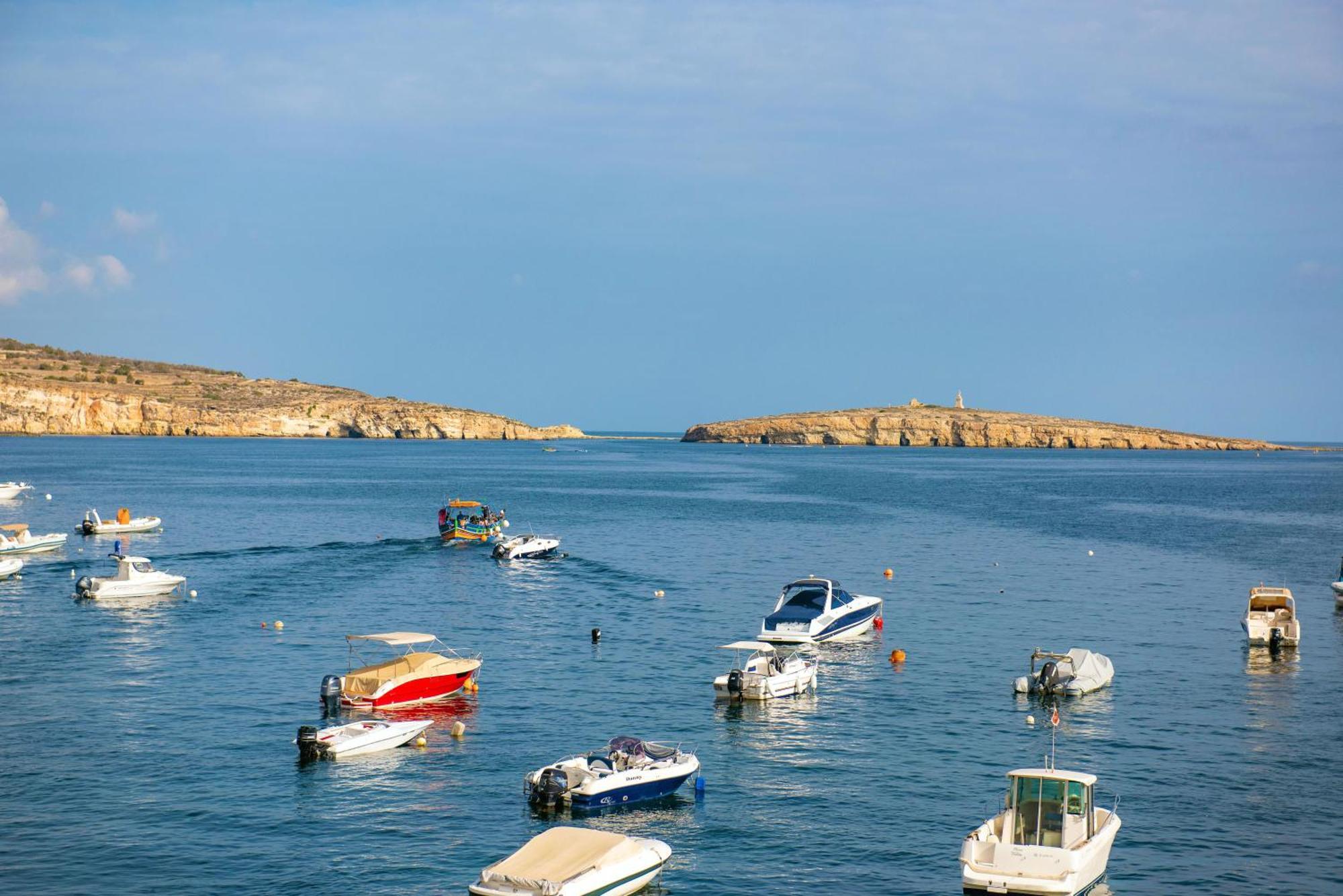 Islet Promenade Seafront Apartment With Large Corner Terrace By Getawaysmalta San Pawl il-Baħar Zewnętrze zdjęcie
