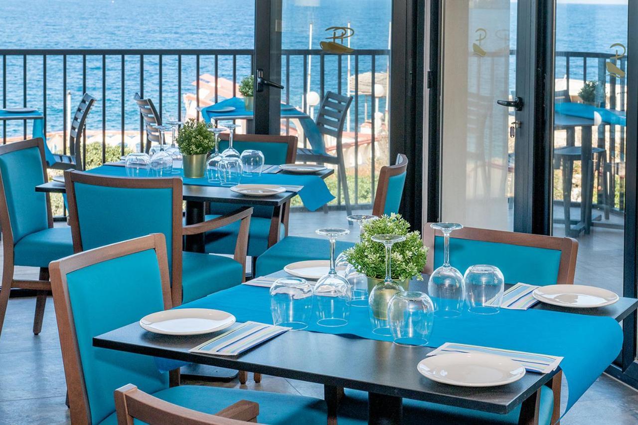 Islet Promenade Seafront Apartment With Large Corner Terrace By Getawaysmalta San Pawl il-Baħar Zewnętrze zdjęcie